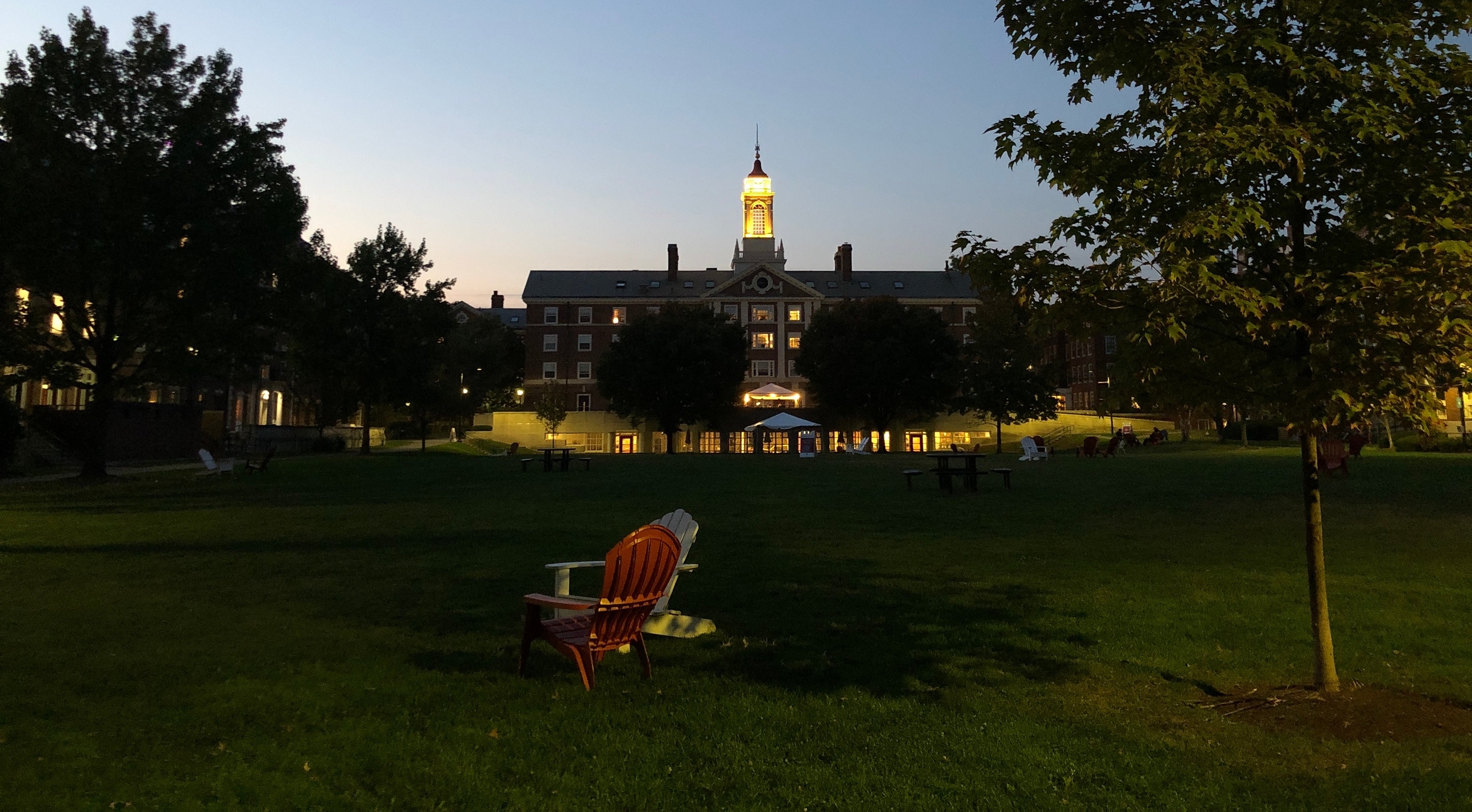 Pfoho glows on a summer evening