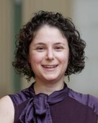 Abby Cohen Headshot